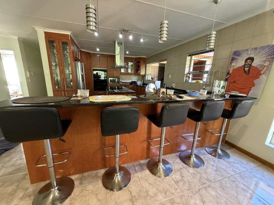 4 Bedroom Property for Sale in Blue Bend Eastern Cape
